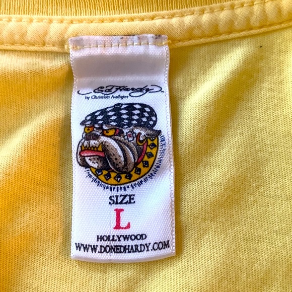 2for$15 bundle Ed Hardy gently worn yellow Tshirt with cross detail - Picture 5 of 6